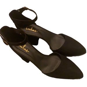 Lulus Ellarose black suede ankle strap heels size 10